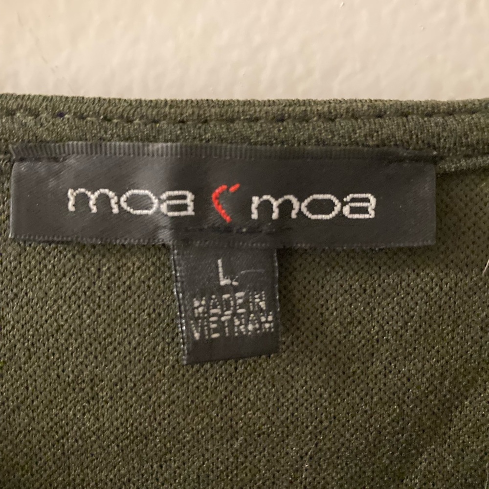 Moa Moa Green Cut Out‎ Blouse size Large - Picture 5 of 7